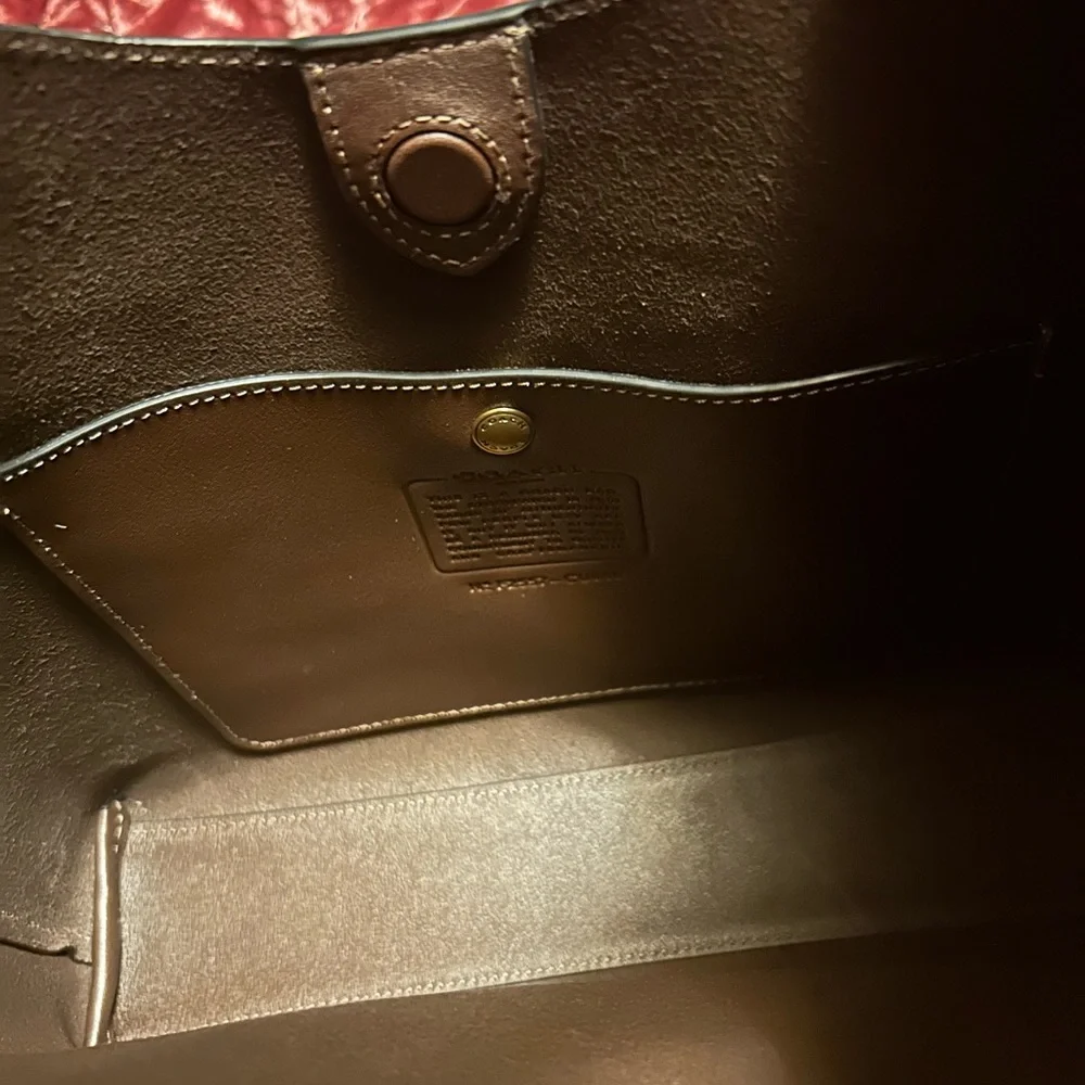 Coach Brooklyn 28 Shoulder Bag in Maple/Brass - Picture 4 of 8